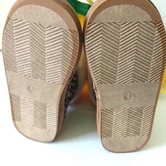 US SPORT GIRLS LEOPARD FAUX FUR  ANKLE BOOTIES SIZE 1 NWOT - Picture 8 of 11